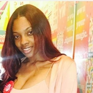 Meet your Posher, Anastagia